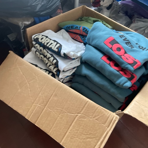 Travis Scott Rolling Loud NYC Merch T-Shirt Utopia A Portal To our World Jack - Picture 5 of 5